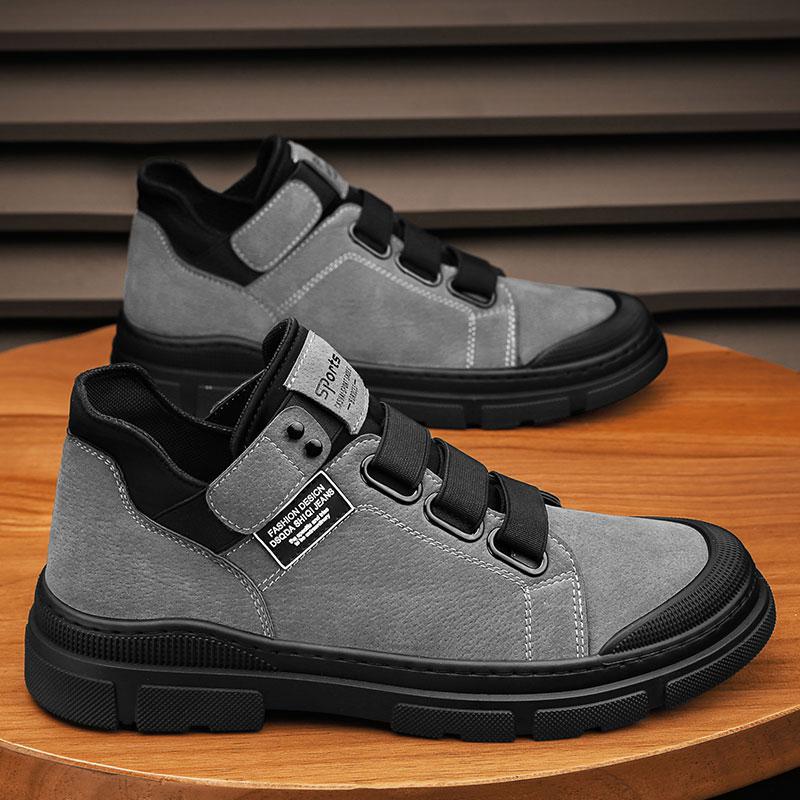 Geek Chic Elastic Band slip-on casual sneakers with suede exterior and integrated tension collar for winter wear
