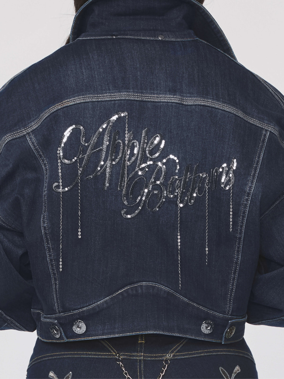 Apple Bottoms By Nelly cropped denim chain link jacket with balloon sleeves and tailored fit