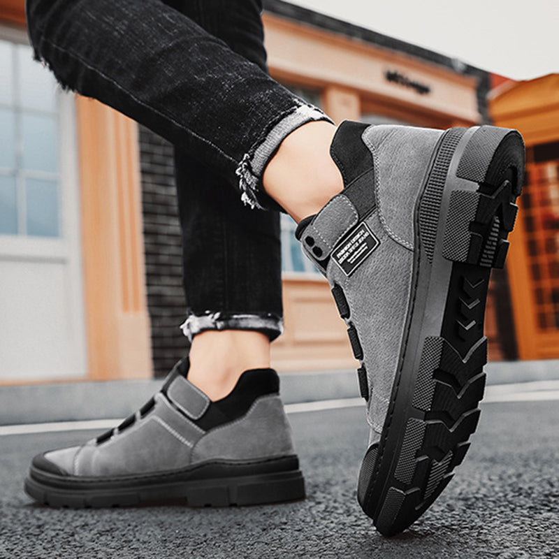 Geek Chic Elastic Band slip-on casual sneakers with suede exterior and elastic tension collar